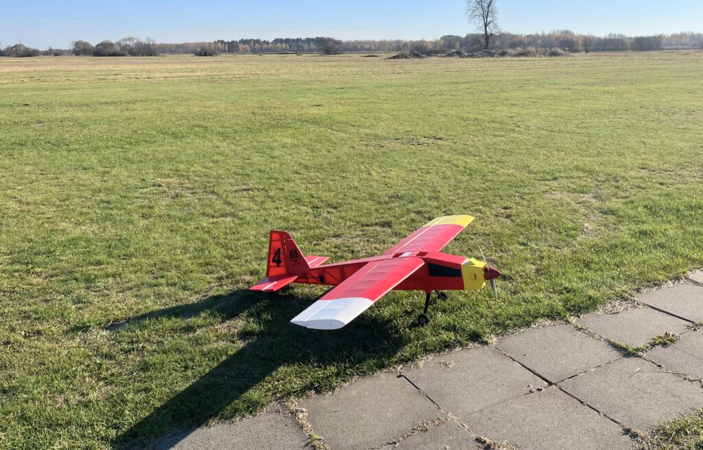 IMG_4456-1024x655 Trener V2 - 1700 - elektryk